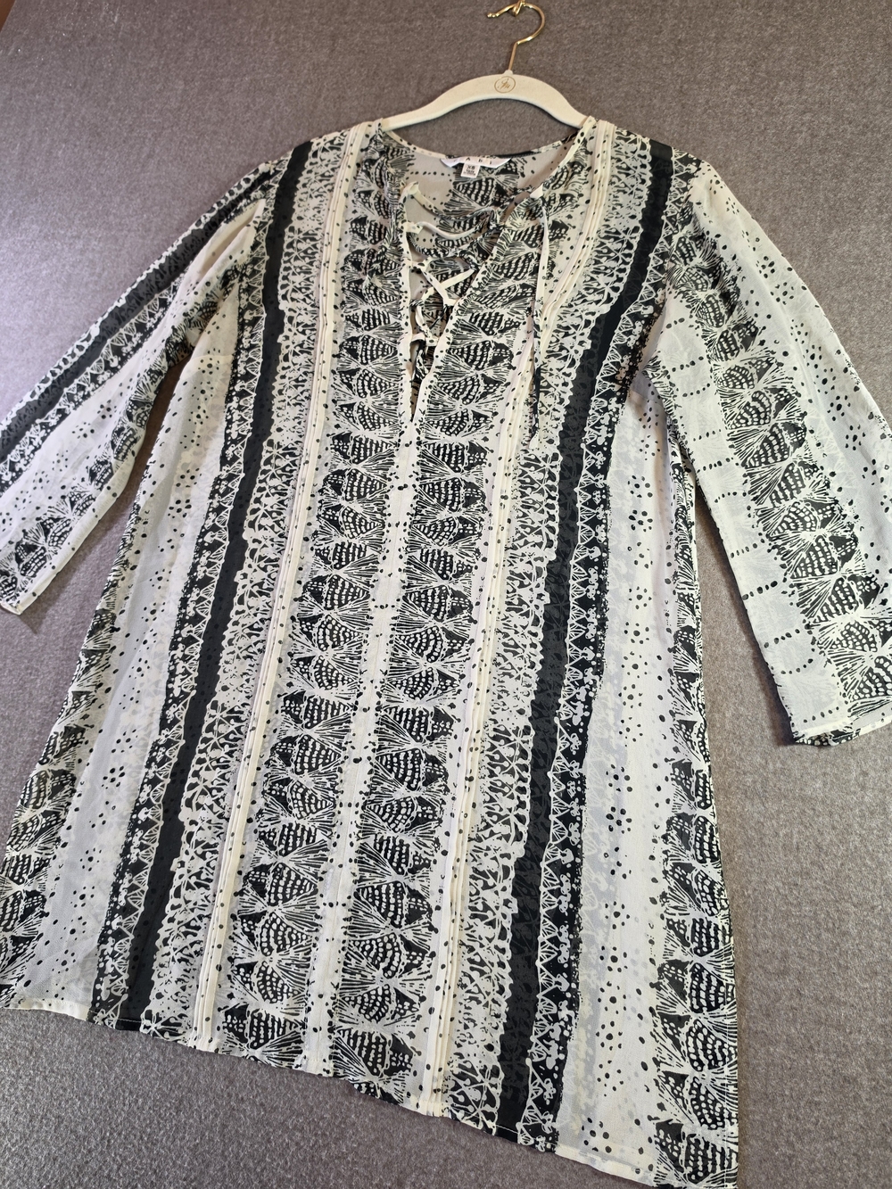 Women's Black & Cream Lace-Up Printed Tunic Top Swim Cover XS